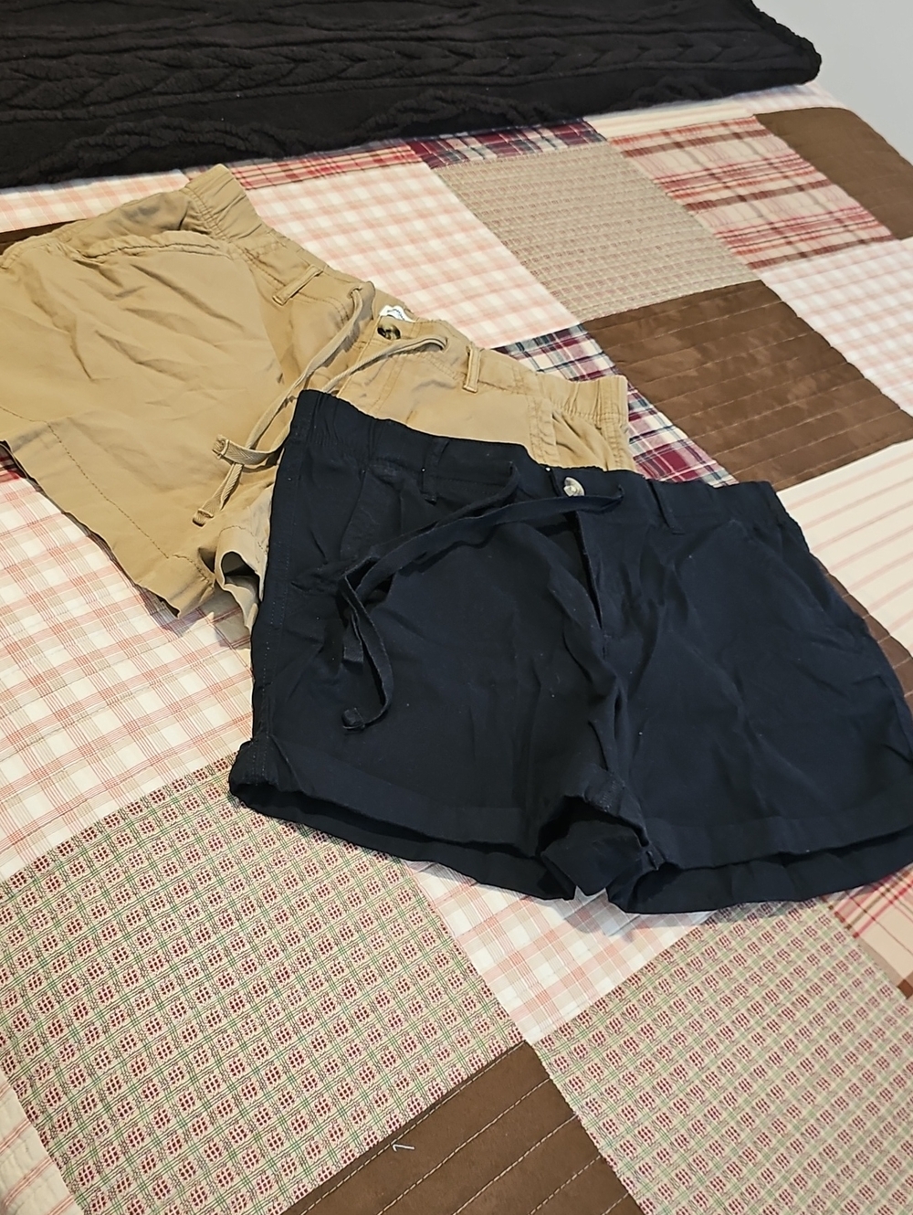 (2) Sonoma Women's Drawstring CasualShorts in Black and Khaki